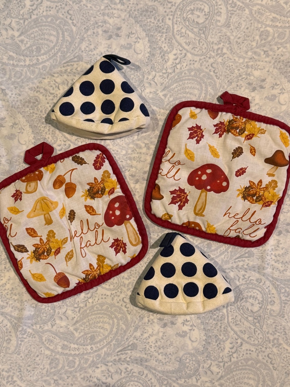 Polka Dot Mushroom Cap Dutch Oven Handle Covers & 2 Potholders